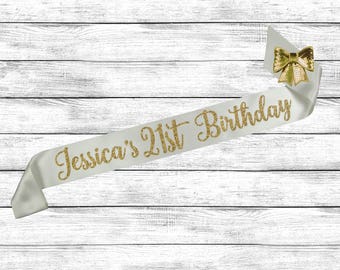 21st Birthday Sash, 21st Birthday, Custom Birthday Sash, 21 Birthday Sash, Best Friend Birthday, Birthday Sash 21, Finally 21 Sash