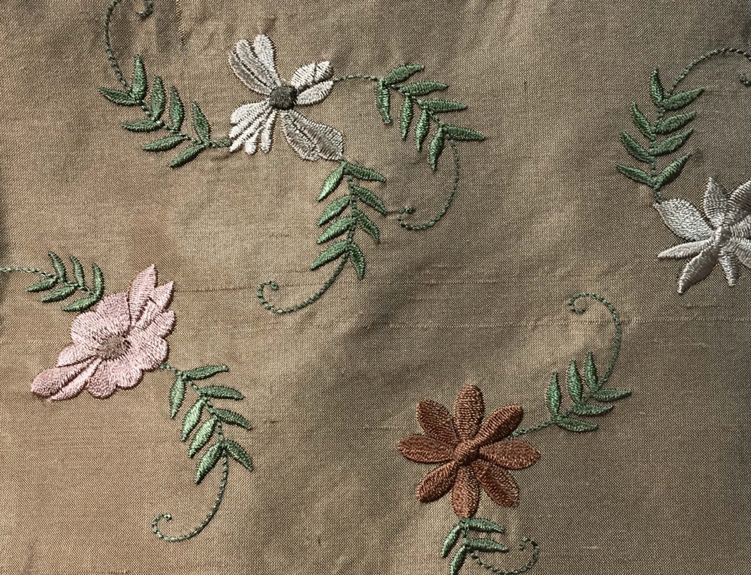 Embroidered Silk Fabric - Embroidered Flower Fabric - Silk Flower