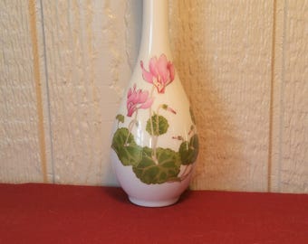 Vintage Otagiri Cyclamen Bud Vase