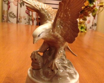Beautiful Eagle Music Box by Otagiri and The Music Box Company