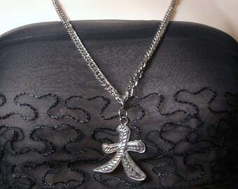 Vintage Silver Tone Asian Symbol Pendant Necklace