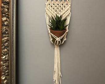 Macrame plant hanger, macrame plant holder, macrame wall decor