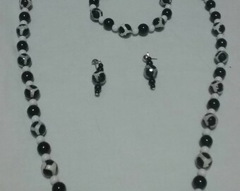 Patterned Black and White (#81)