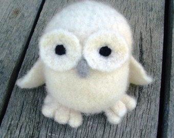 PATTERN PDF Crocheted and Felted White Owl Amigurumi Pattern