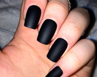 Fake nails, matte nails, black matte, false nails