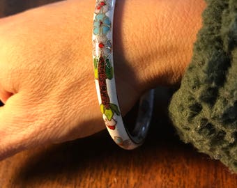Vintage White/Gold Cloisonne Bangle Bracelet 1980's