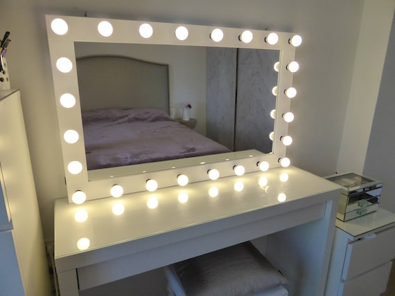 XL Hollywood vanity mirror 43x27'' makeup mirror