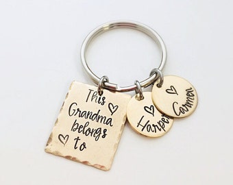Grandma Gift for Mother's Day - This Grandma belongs to - Personalized Gift for Grandmother - Granny Keychain - From Grandkids