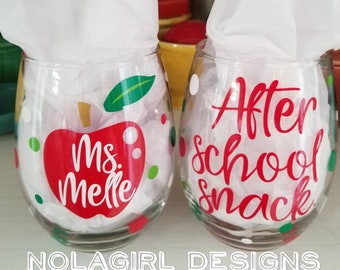 Teachers, Wine Glass, Personalized; Teachers Aid, After School snack, Teacher Appreciation Week, Apple, Monogram, school teach Gifts for her