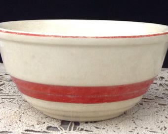 Vintage Pottery Bowl Universial Potteries Bowl Glazed Pottery Bowl Farmhouse Bowl