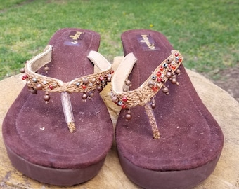 90s/Y2K Brown Beaded Wedge Sandals