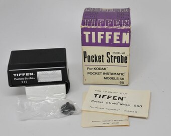 CAMERA FLASH, Tiffen Instamatic Strobe Unit in Original Box
