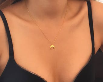 Moon Necklace, Horn Necklace, Gold Moon Necklace, Layering Necklace, sterling Silver Charm Necklace, Minimalist
