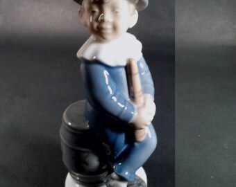 Royal Copenhagen Boy Juggler #4524in Pristine Condition