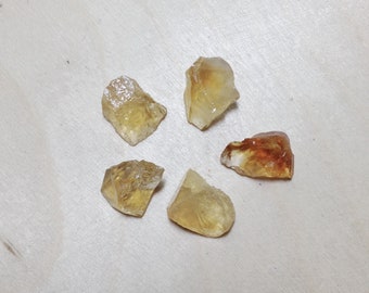 Raw citrine crystal, rough citrine lot // B*3400