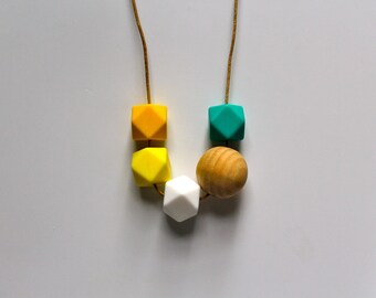 Teething Necklace | Silicone Jewellery | Nursing Necklace | New Baby | Teething Toy | Baby Shower Gift | Mum to Be