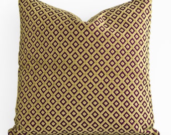 Luxury Soft Dark Purple velvet pillow cover 20x20 - Dark plum pillow - Boho purple pillow - Dark purple velvet pillow - Decorative pillow