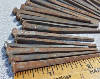 40 Vintage Square Nails, Old Nails, Bent and Rusty Nails, Rustic Nails, Salvaged Hardware, Woodworking Supply, Industrial Farmhouse Decor