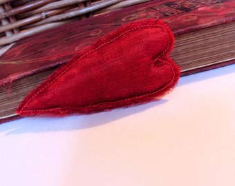 Primitive heart brooch, love heart brooch, heart pin, valentines gift, brooch