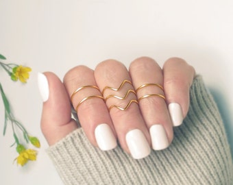 Gold Knuckle Ring Set, Midi Rings, Stacking Above Knuckle Rings, Gift for Her, Set of 7- 3 Chevrons and 4 Bands/ Simple Rings
