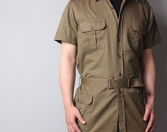 Vintage Unissued 1980s Italian army safari shirt khaki military jacket brown belt