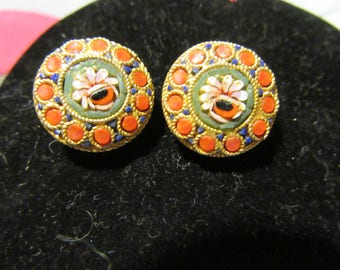 Vintage Beautiful Micro Mosaic Flower Clip On Earrings