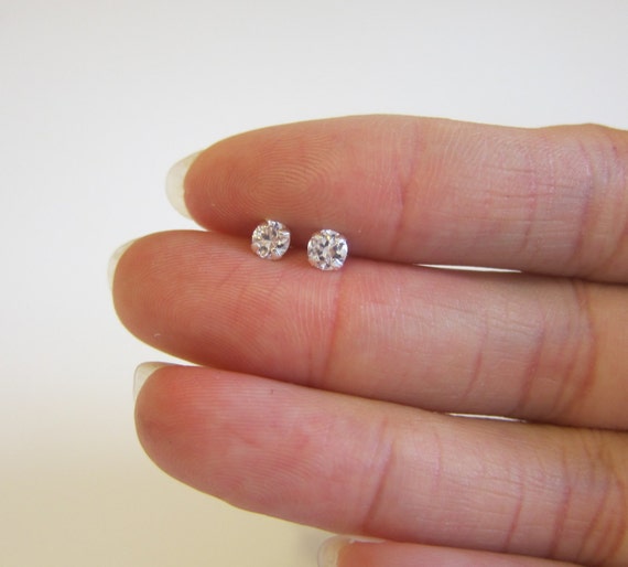 4mm-cz-diamond-stud-earrings-silver-stud-earrings-cartilage