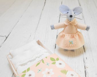 Mothers day Stuffed felt mouse miniature mice mouse in a matchbox matchbox doll christmas stocking stuffers apricot boho stuffed animal