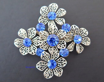 Vintage Blue Rhinestone Flower Brooch Silver Tone Pin Floral Cluster