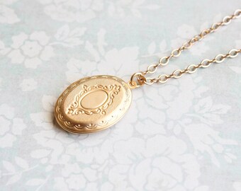 Gold Locket Necklace Oval Keepsake Locket Pendant Photo Locket Long Chain Necklace Memories Mementos Mothers Day Gift Bridesmaids Gift
