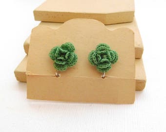 Vintage Multi-Color Crochet Flower Shabby Chic Style Screw Back Earrings YY1