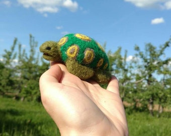 Sea turtle, felted, turtle, sea animal, felt animal, felted animal, textile sculpture, wool, soft, gift idea, figure