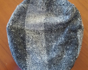 Vintage Irish wool Newsboy hat, two tone grey/white Hanna Hats of Donegal Ltd, size medium