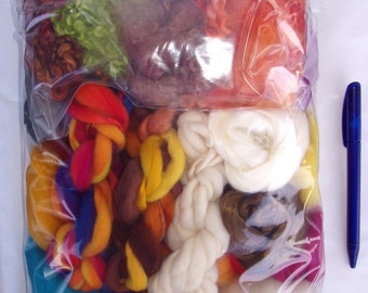 215g (10.84 Euro/100g) 7.6oz Fiber project bag, felting wool, spinning fiber, felting fiber, dolls hair, merino wool roving, fiber mix