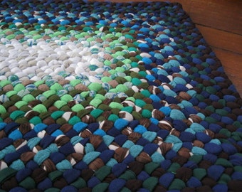 Made to order Rectangular Braided Handmade Rug /Rag Rug / Floor Carpet in your color choice from recycled fabrics