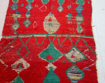 Moroccan vintage rug . berber rug .living room rug 310-148 cm