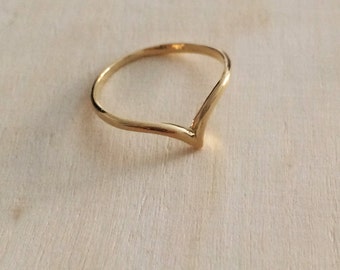 Chevron gold filled ring, V ring, minimal ring, bird ring, stacking ring, thin ring, simple ring, delicate ring, gold filled ring