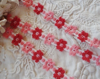 1y Vintage Red Pink 3/8" Daisy Flowers Floral Schiffli Venise Petite Applique Lace Tape Embroidered Trim French Bebe Doll Ribbon Sewing