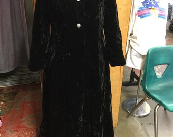 Beautiful Crushed Velvet Evening Coat Empire Waist