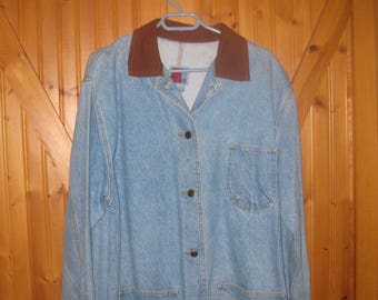 ladys Sun Out Med Denim Chore Jacket in ladys 4 pocket front chore jacket farm chore attire ./ button front free ship