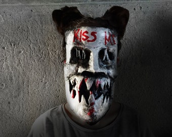 Purge Election Year mask Kiss Me