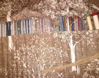 Vintage knitting needles with storage