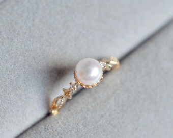 Pearl Engagement Ring 18k Gold Vintage Pearl Engagement Ring 14K Rose Gold Diamond Antique Akoya Engagement Ring 18k Pearl Wedding Ring