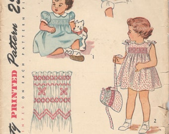 Simplicity 2553 1940s Toddlers Smocked Dress and Bonnet Pattern Girls Vintage Sewing Pattern Size 3 Breast 22