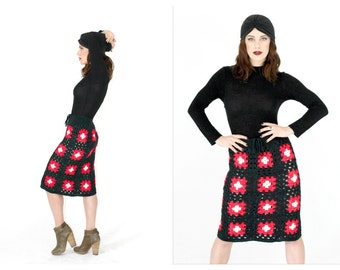 Black & Red Crochet Skirt- Vintage Knitwear, Winter Skirt, Colorblock, Modern Secretary, Bohemian Boho Chic