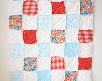 Red blue rag quilt - Floral rag quilt - Crib rag quilt - Baby rag quilt