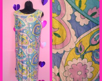 Vintage Pastel Floral Shift Mod Retro Dress