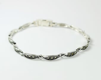 Art Deco Style (1920-1935) Sterling Silver Marcasite Thin Bracelet