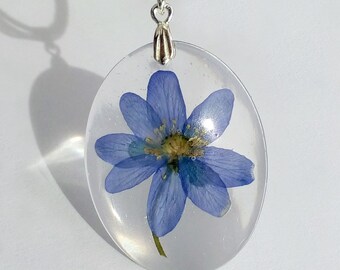 Real Flower Pendant, Boho Necklace, Flower Pendant, Resin Flower Necklace, Birthday Gift For Her, Pressed Flower Jewelry, Nature Jewellery