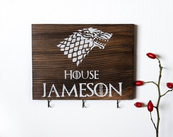 Game of thrones gift, game of thrones key holder, personalized gift, custom sign, custom key holder, stark gift, key rack, house stark